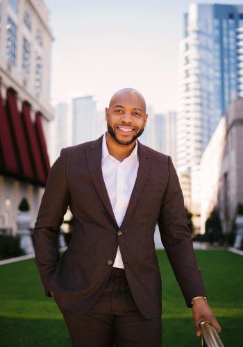 Javin Daniels, Charlotte real estate broker with Compass